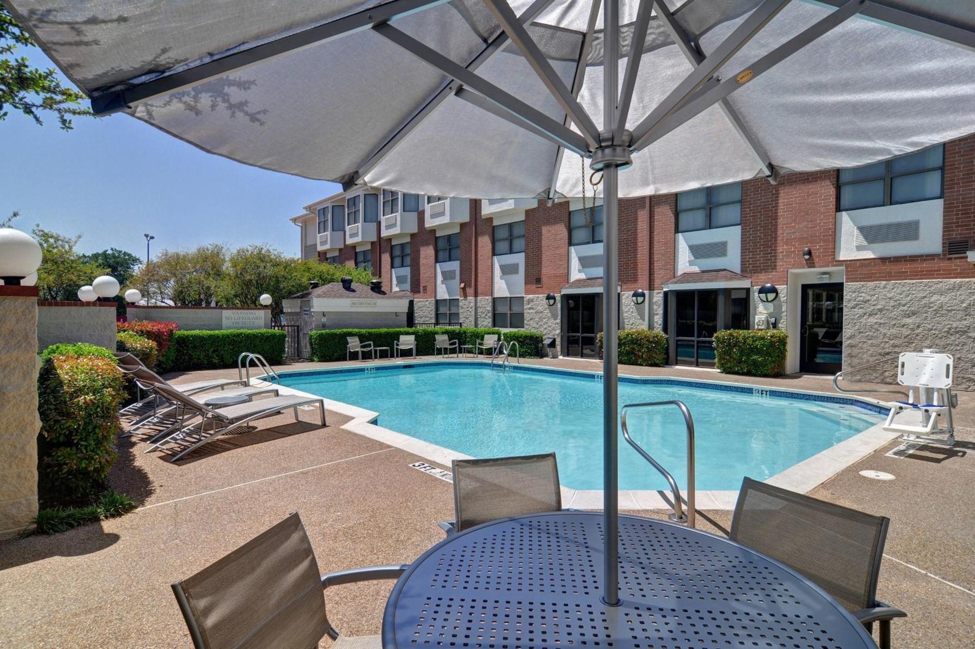 Springhill Suites By Marriott Dallas Nw Highway At Stemmons / I-35East ภายนอก รูปภาพ